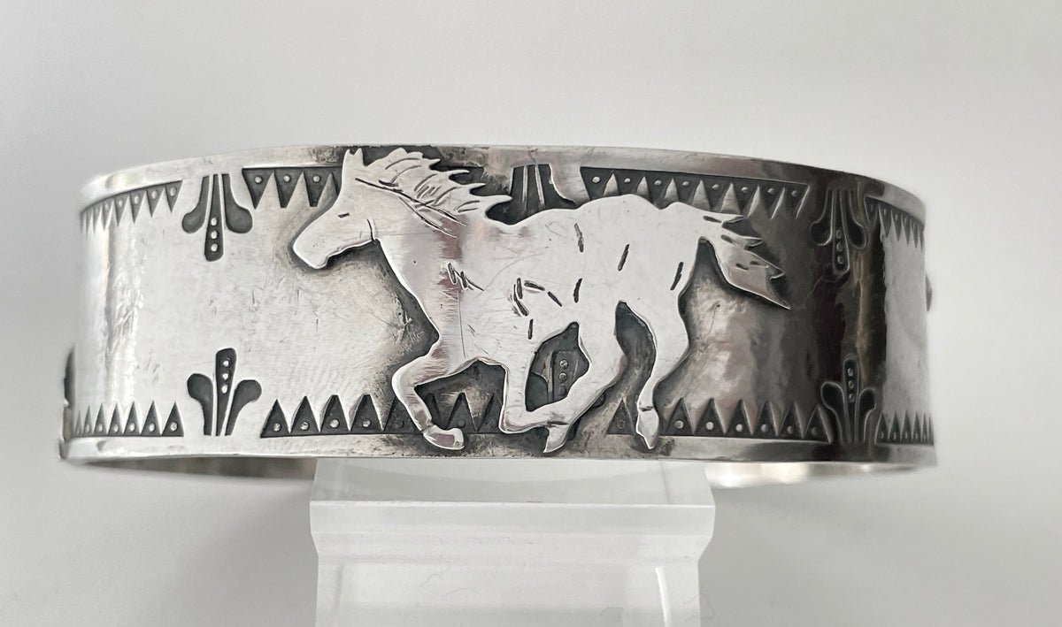 BANGLE