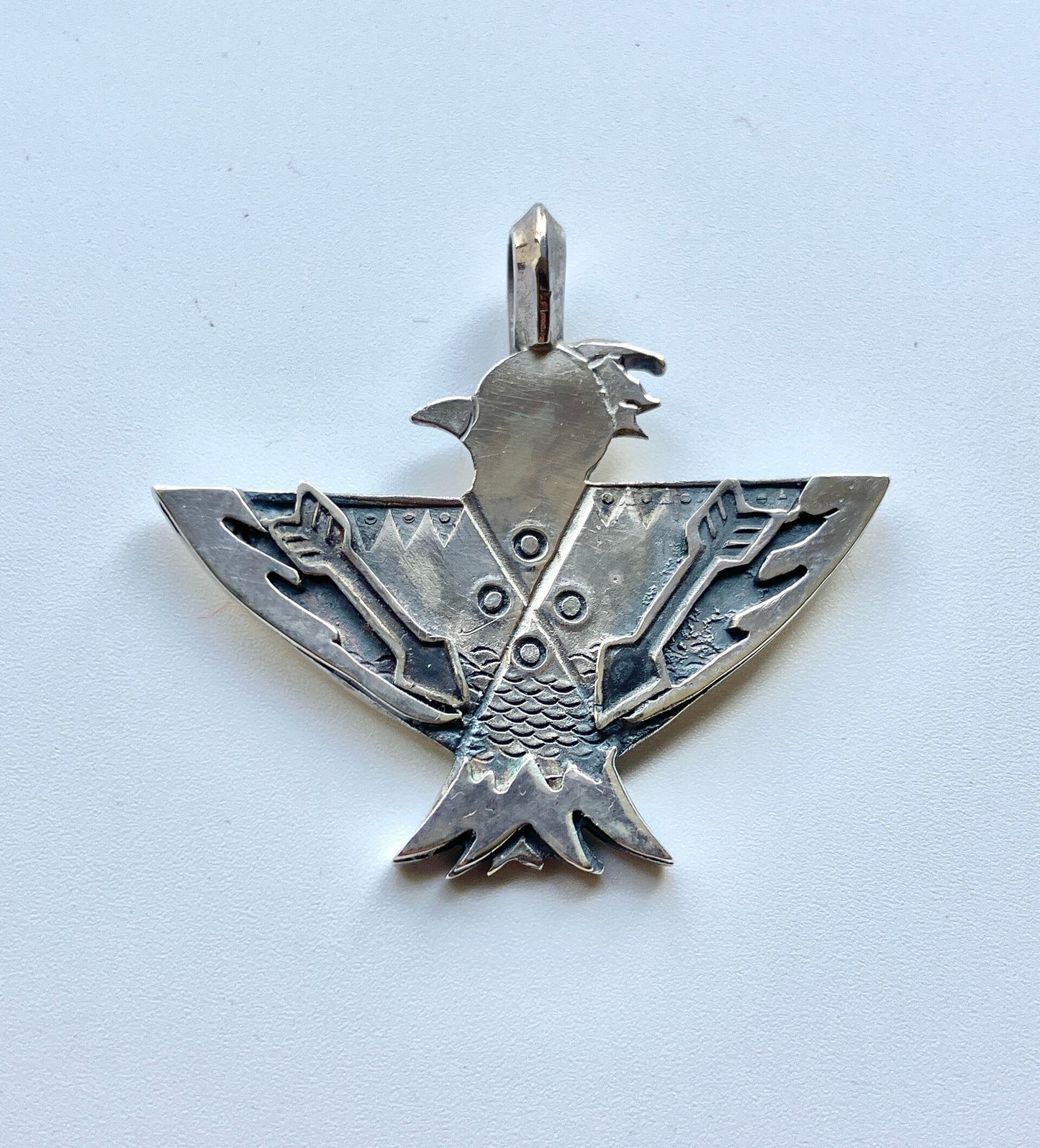 PE-0019/classic style thunderbird pendant