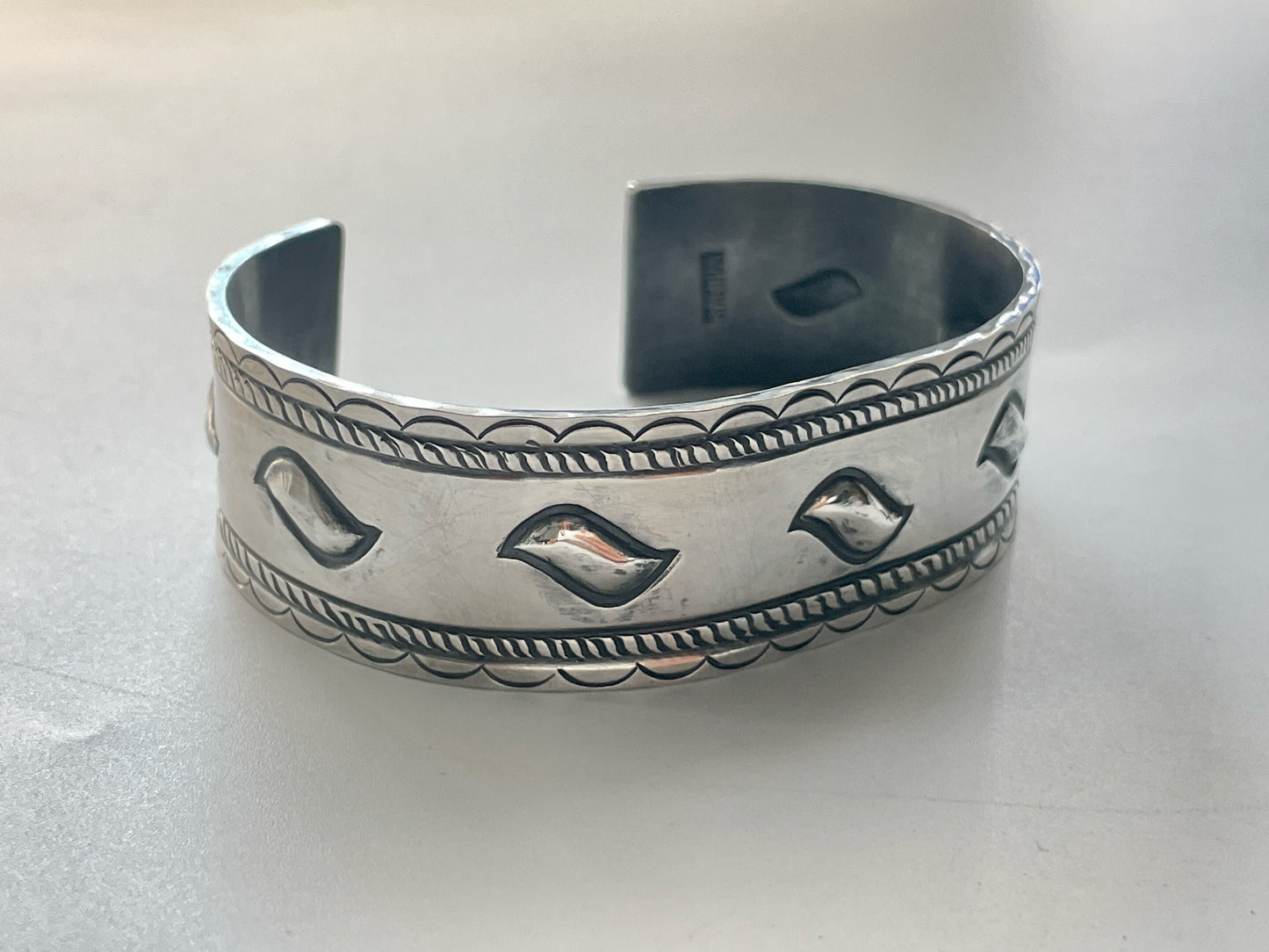 BA-0016/repose bangle