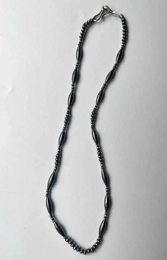 NE-0004-50/STAYTHAM original black perl necklace 50cm