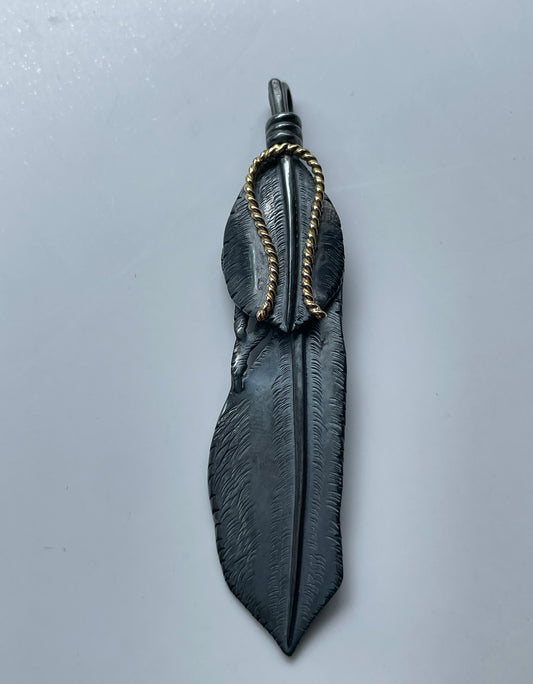 PE-0034/feather large, K18 horseshoe twist rope