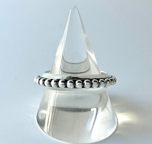 RI-0007/triangle ball ring